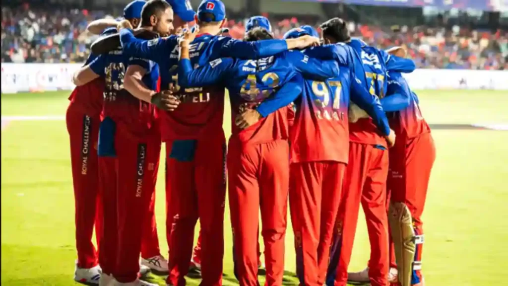 MI vs RCB Dream11 Prediction Today is the 25th T20 Match of the Indian Premier League 2024 (IPL). This match will be hosted at the Wankhede Stadium, Mumbai, scheduled for the 11th of April 2024, at 07:30 IST. Mumbai Indians (MI) vs Royal Challengers Bengaluru (RCB) match In-depth match analysis & Fantasy Cricket Tips. Get Venue Stats of the Wankhede Stadium, Mumbai pitch report