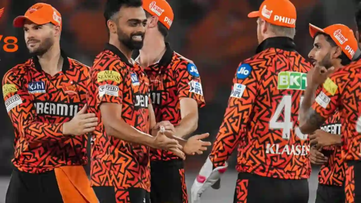 CHE vs SRH Dream11 Prediction Today is the 46th T20 Match of the Indian Premier League 2024 (IPL). This match will be hosted at the MA Chidambaram Stadium, Chennai, scheduled for the 28th of April 2024, at 07:30 PM IST. Chennai Super Kings (CHE) vs Sunrisers Hyderabad (SRH ) match In-depth match analysis & Fantasy Cricket Tips. Get Venue Stats of the MA Chidambaram Stadium, Chennai pitch report.