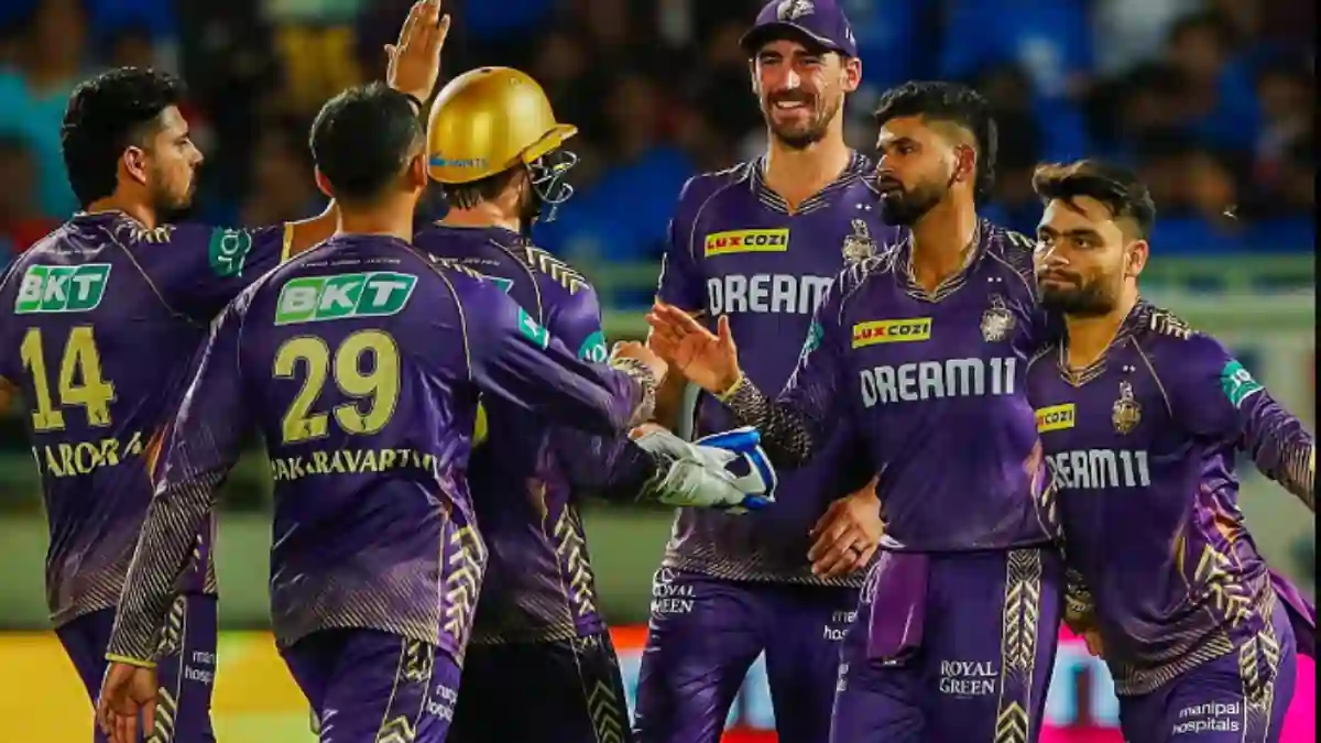 KKR vs SRH Dream11 Prediction- The Qualifier 1 T20 Match of the Indian Premier League 2024 (IPL) will be played between Kolkata Knight Riders (KKR) and Sunrisers Hyderabad (SRH ) at the Narendra Modi Stadium, Ahmedabad. The match is scheduled to take place on the 21st of May 2024 at 07:30 PM IST. You can find an in-depth match analysis and Fantasy Cricket Tips for this match. Additionally, you can get venue stats for the Narendra Modi Stadium, Ahmedabad, and the pitch report.