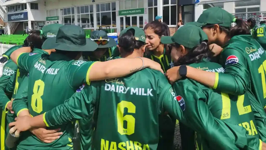 EN-W vs PK-W Dream11 Prediction: Today is the 1st T20I Match of the Pakistan Women tour of England, 2024, between England Women (EN-W) and Pakistan Women (PK-W). The match EN-W vs PK-W will occur at Edgbaston, Birmingham, on May 11th, 2024, at 07:00 IST. The match will feature in-depth analysis and fantasy cricket tips. You can also get venue statistics for the Edgbaston, Birmingham pitch report.