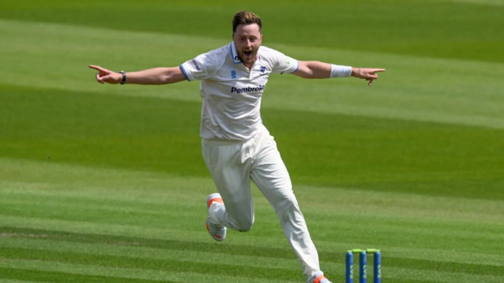 Ollie Robinson Sets Unwanted Record in County Championship
