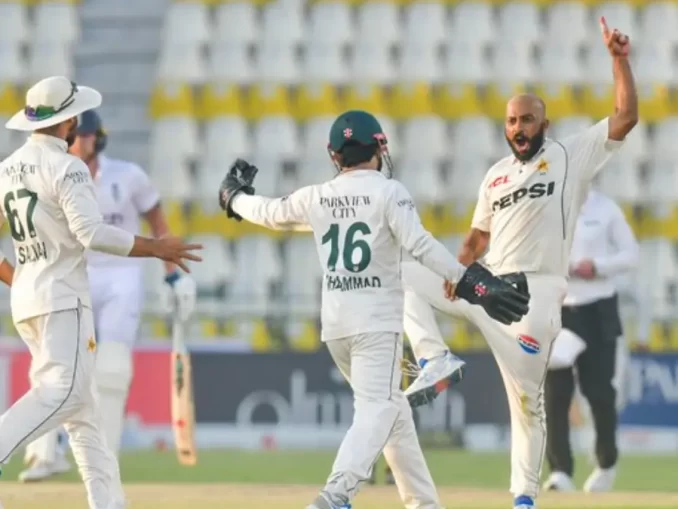 Pakistan's Late Comeback Leaves England Trailing by 127 Runs on Day Two