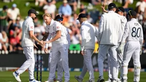 NZ vs ENG 2nd Test: England Leads by 194 Runs After Day 1